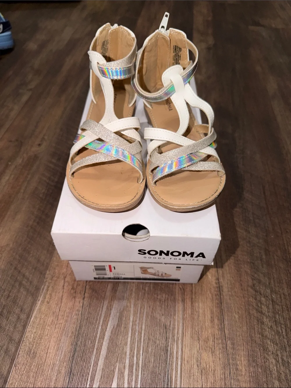 Girls Sonoma Fawnaa White Sandals size 1